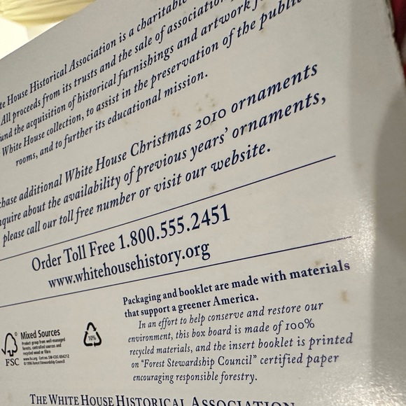 White House Christmas Ornament 2010 - Picture 14 of 15